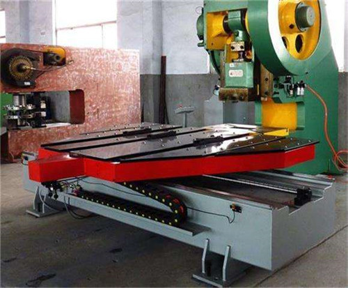 數控送(sòng)料機的應用(yòng)行業簡介