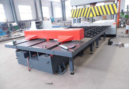 剪(jiǎn)闆送料機的型(xing)号及價格