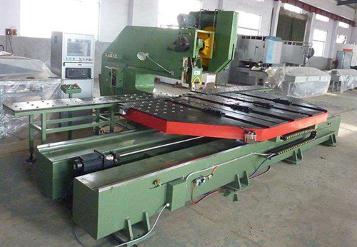 數控(kòng)送料機的安全(quán)操作規程